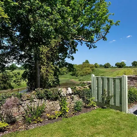 Givendale Cottages, Newby Hall, Ripon, North Yorkshire 度假居 *
