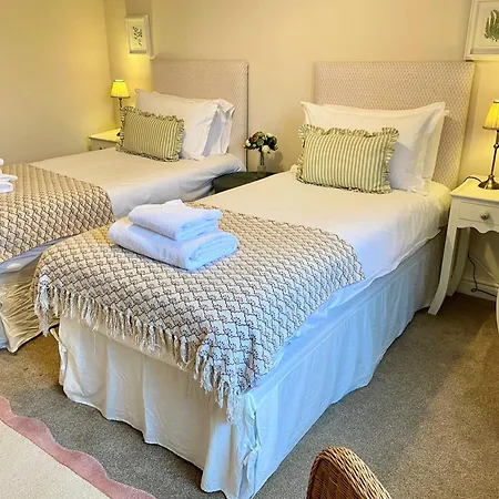 Givendale Cottages, Newby Hall, Ripon, North Yorkshire Holiday home *